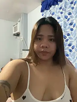 _UrSingleMamiBella_ Live XXX-Chat