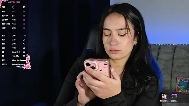 ZaraDames_'s Live XXX Chat