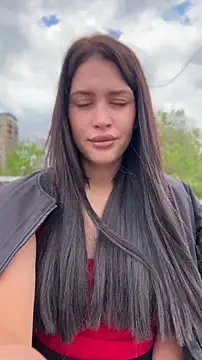 Chat XXX en directo de KikiWatson