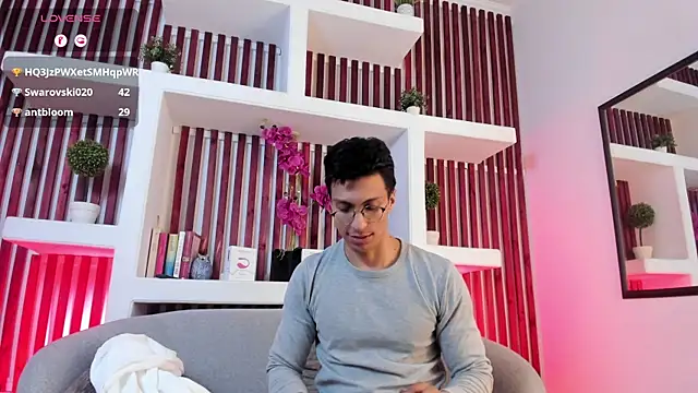 ApoloCruz 网络视讯表演