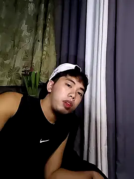 urNaugthy_JndxzZ 在線直播表演