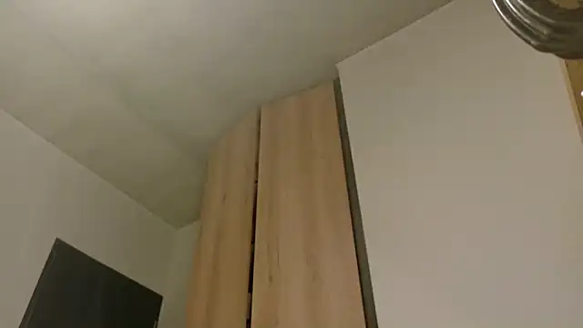 RoyalNerfititiのライブXXXチャット