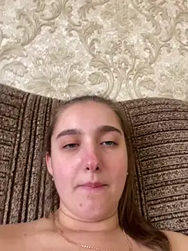 --Lovely-- Pertunjukan Webcam