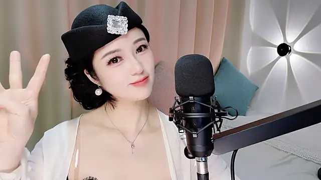 starsqimei's Live XXX Chat