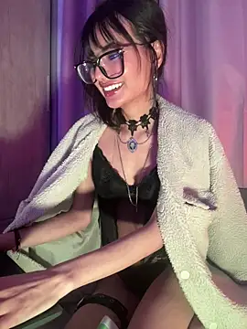 _Lucycherry Live XXX-Chat