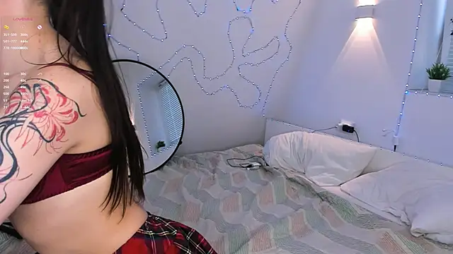 Онлайн чат XXX vannibellee