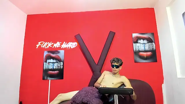 HORNY_PRETTY Webcamshow