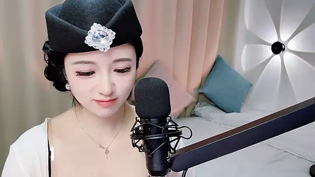 starsqimei 即時 XXX 聊天