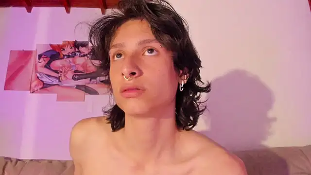 Онлайн чат XXX cirosky_elchicopolla