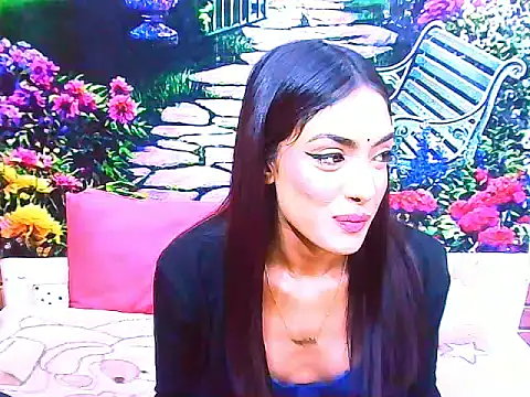 Chat +18 de IndianPretty14u2Luv ao vivo