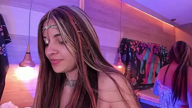 Cori_Paige live XXX chat