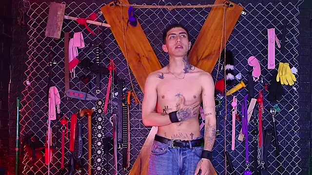 Dena_BDSM élő XXX-chatje