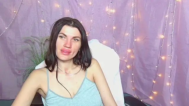 MilaLoona Live XXX-Chat