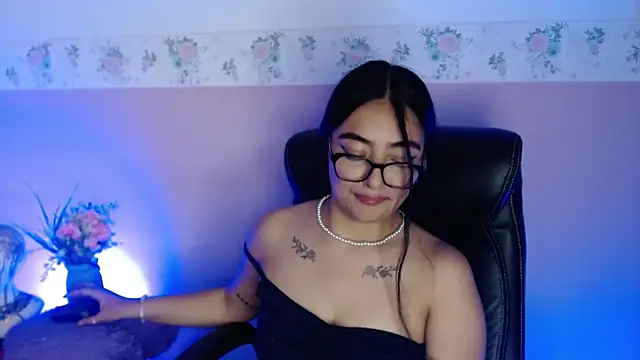 Chat +18 de Laurent_Brm ao vivo