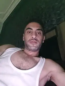 Mahdi99dido: διαδικτυακό σόου στην κάμερα