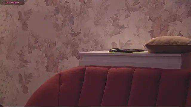 Luna_Williams_ Chat XXX in diretta