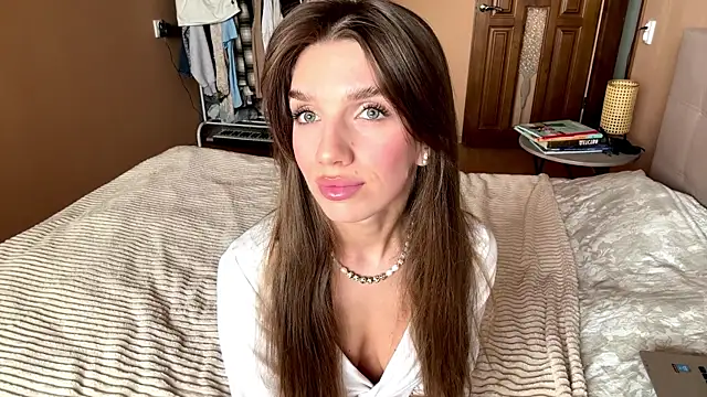 ArtieThoman's Live XXX Chat