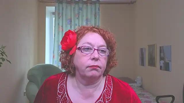 Fara_FlutteのライブXXXチャット