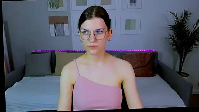 AnnaThornen Live XXX chat