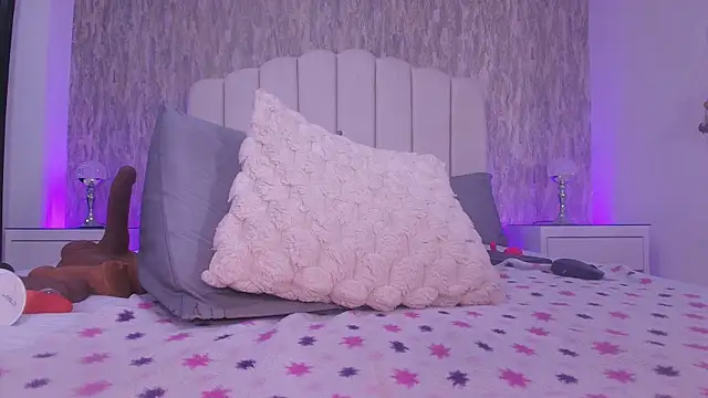 raven_lilith_ Chat XXX in diretta