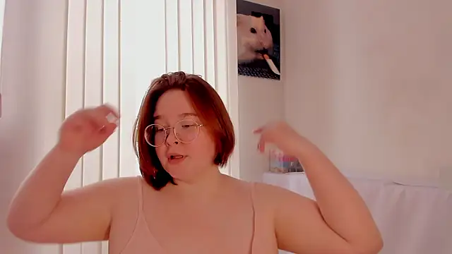 DebbieWoood 现场XXX聊天