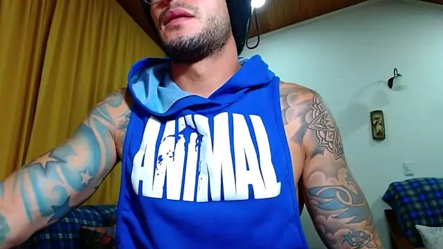 Show modela sebastian_horny na web-kameri