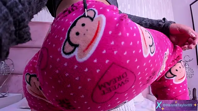 HannaTaylorのライブXXXチャット