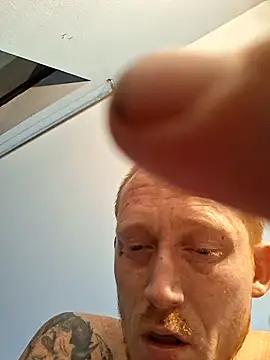 Lovemcurvy69 webcam show