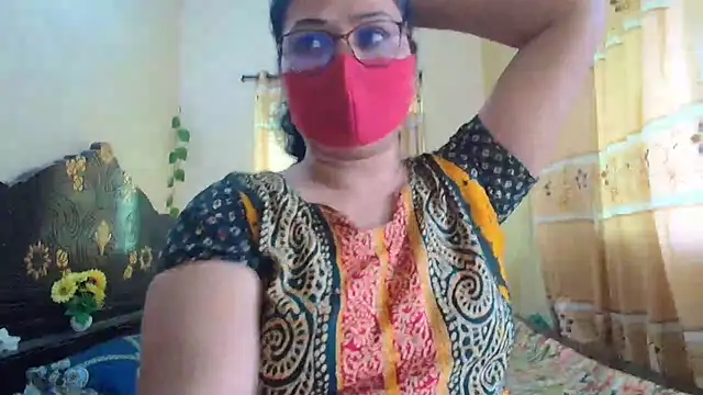 Elena_cruz5 Show in webcam