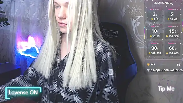 Shiny_Victoria Live XXX-Chat