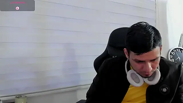 Rick_Adams live XXX chat