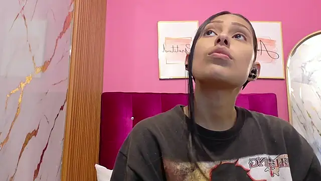 دردشة yourcuteneighbourr الجنسية المباشرة