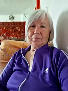 KlaudiaDarling Webcamshow