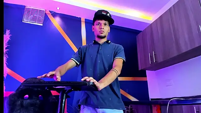 Iam_steven_ webkamerás műsora