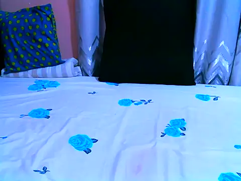 XXX chat uživo modela Pretty_kara