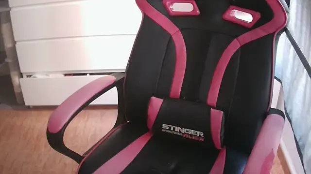 LunaGuerraxx's Live XXX Chat