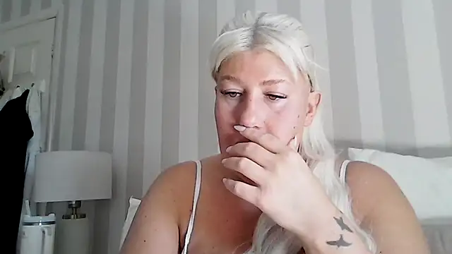 Lexi_Laura live XXX chat