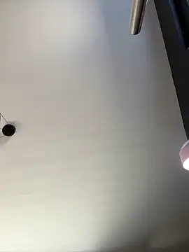 Bella-Tight Live XXX-Chat