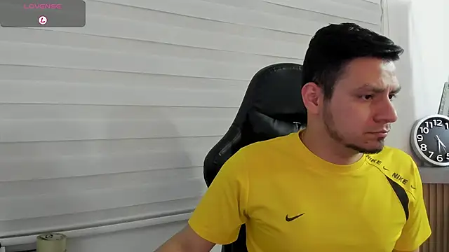 عرض كام Rick_Adams