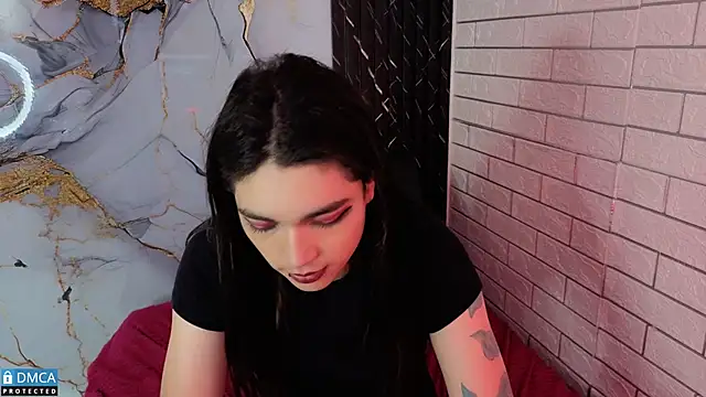 MaeveKuro live XXX chat