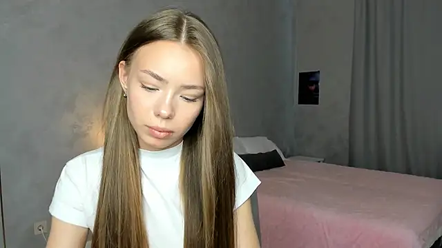 UlrikeStillwell Chat XXX live