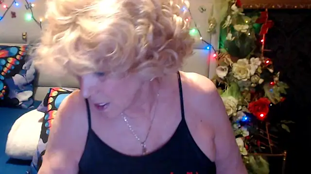 HappyWomanOn Live XXX-chat