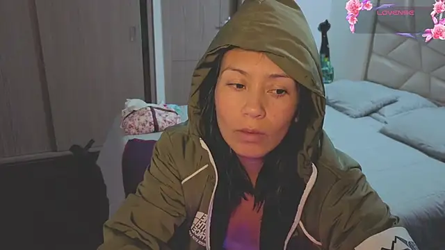 Онлайн чат XXX salome_stockman_s