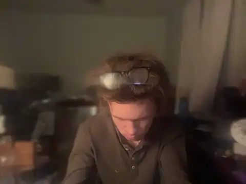 XanderOzzz Adlı Modelin Canlı XXX Sohbeti