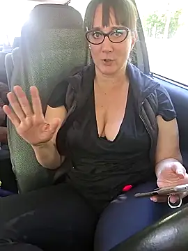 AliceLustInWonder Live XXX Chat