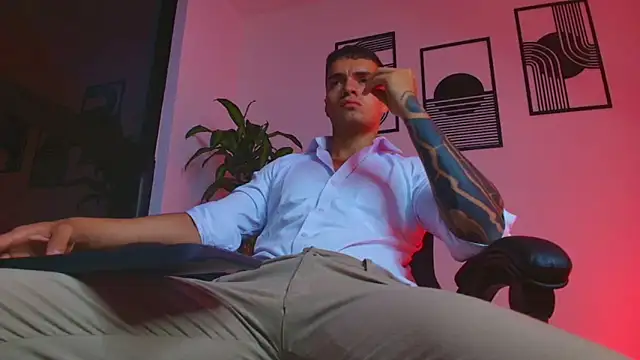 ALPHA_DOMINUS_ লাইভ XXX চ্যাট