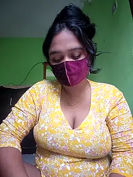 Aruna-1 Adlı Modelin Web Kamerası Şovu