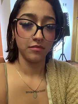 LilithMonette's Webcam Show