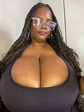 Chat +18 de Sweetlillyss ao vivo