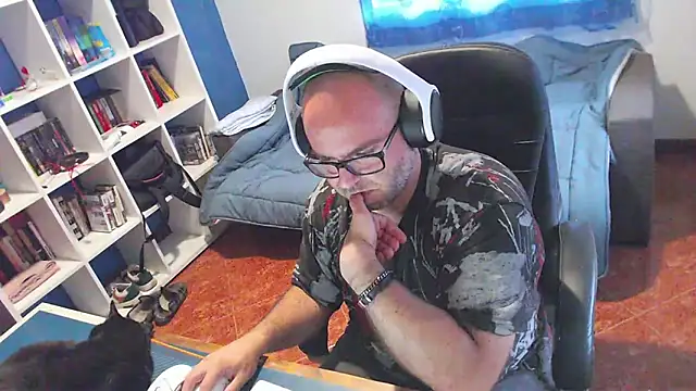 Show de ravingr4d4 na webcam